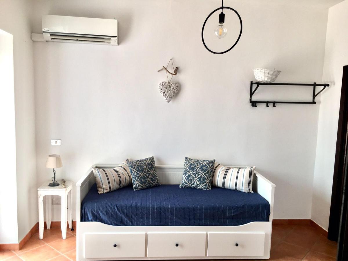 Almarea Blu - Appartamento In Villa Vicino Al Mare - Affitto Breve بولينيانو آ ماري المظهر الخارجي الصورة