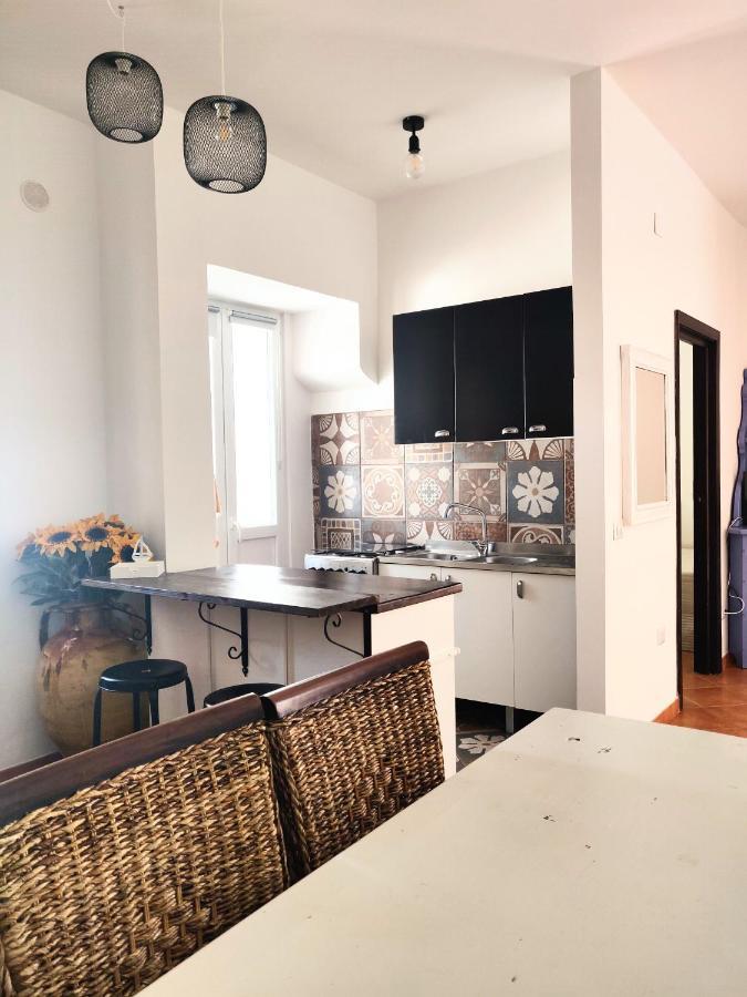 Almarea Blu - Appartamento In Villa Vicino Al Mare - Affitto Breve بولينيانو آ ماري المظهر الخارجي الصورة